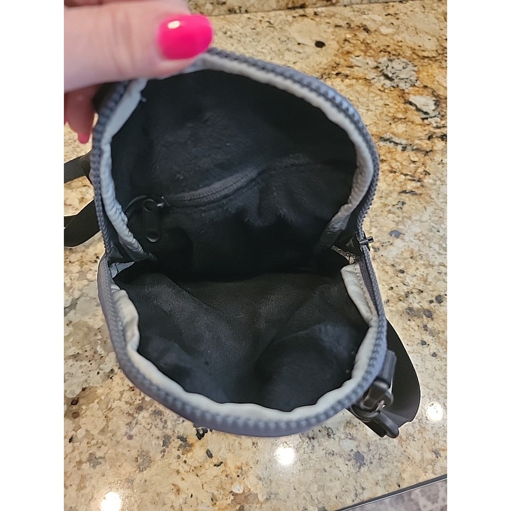 Timbuk2 Black Shoulder/crossbody Bag.  Excellent Condition - Picture 4 of 5